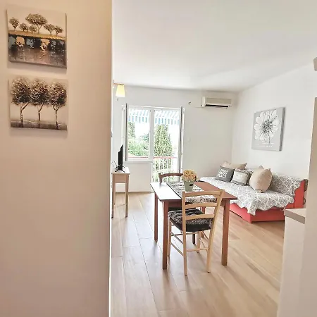 Seaside Pinezic Apartament Malinska