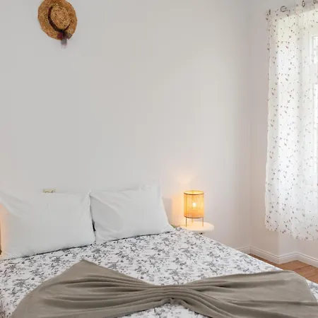 House Pinezic Apartment *