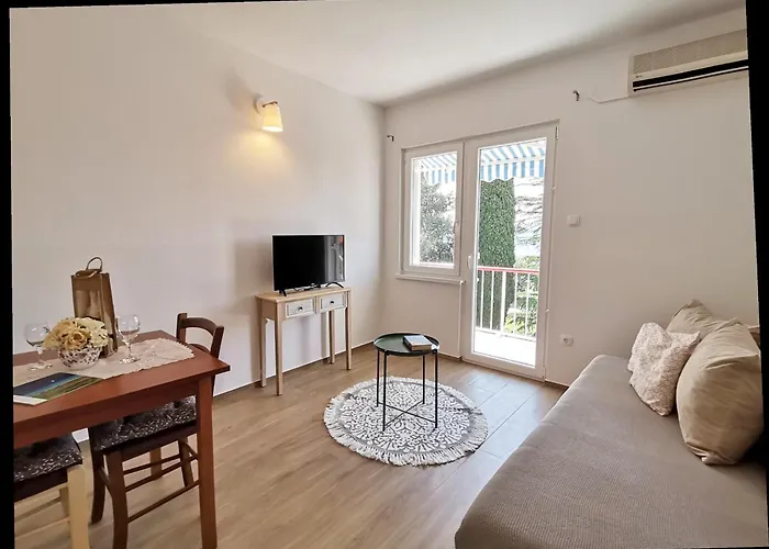Appartamento House Pinezic *