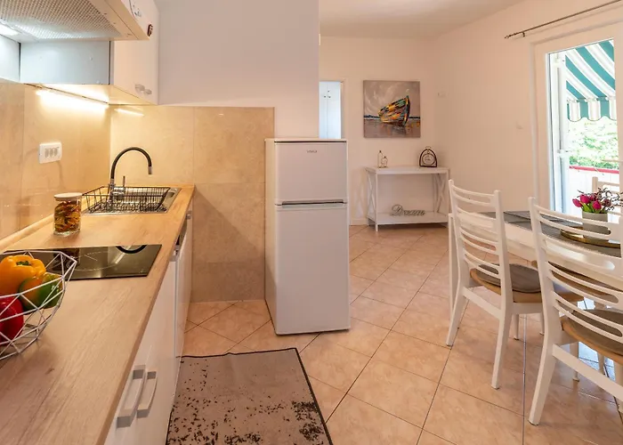 Appartamento House Pinezic